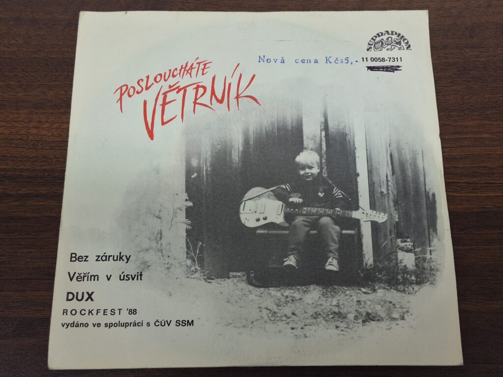 DUX - BEZ ZÁRUKY, VĚŘÍM V ÚSVIT
